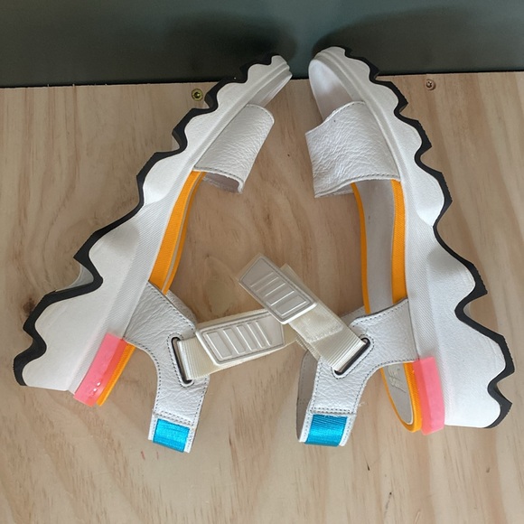 Sorel Kinetic Sandal Sea Salt 9.5 multicolor Y Strap - Picture 5 of 10